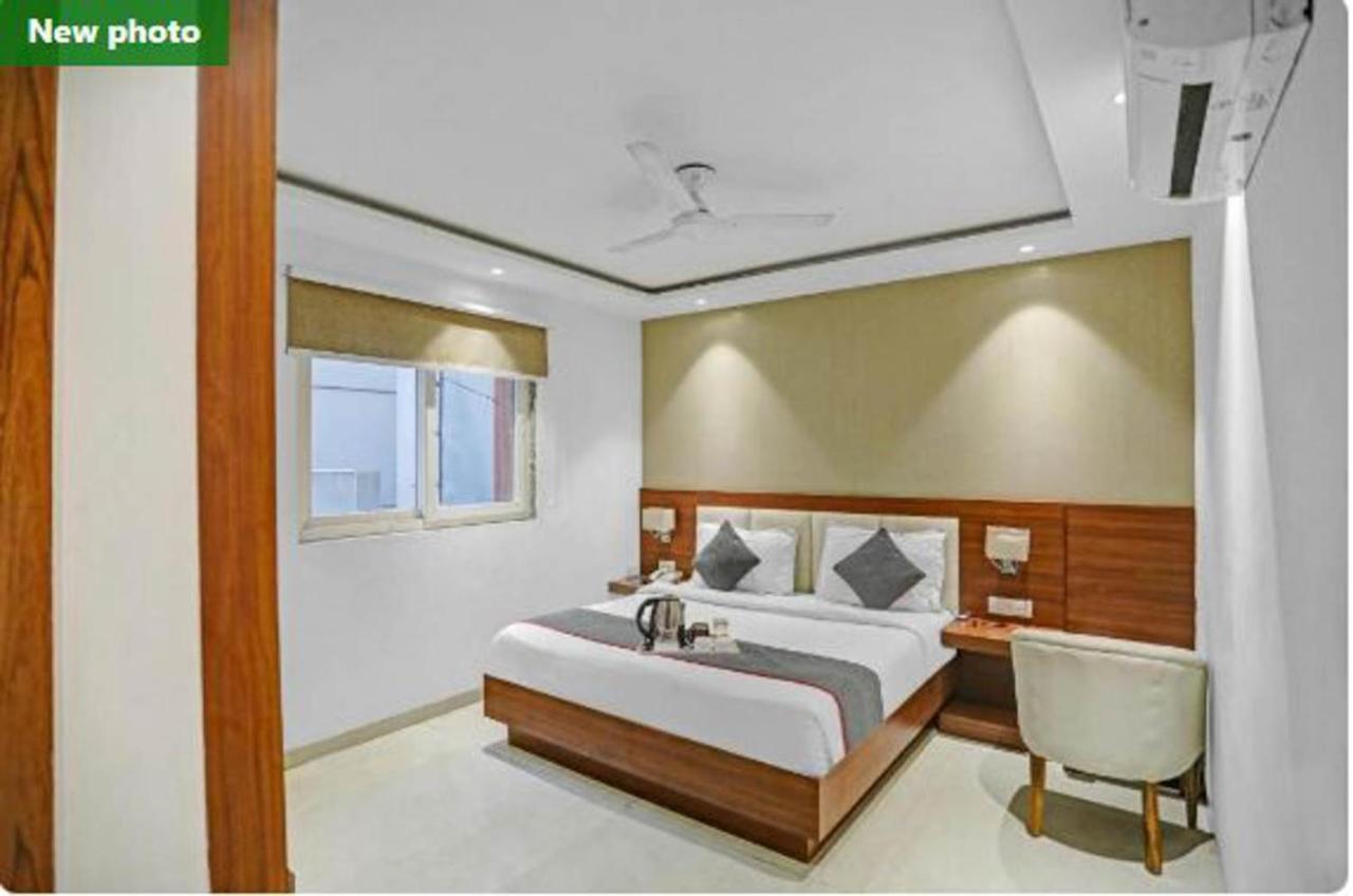 Hotel Royal Sky Luxury Near Delhi Airport นิวเดลี ภายนอก รูปภาพ
